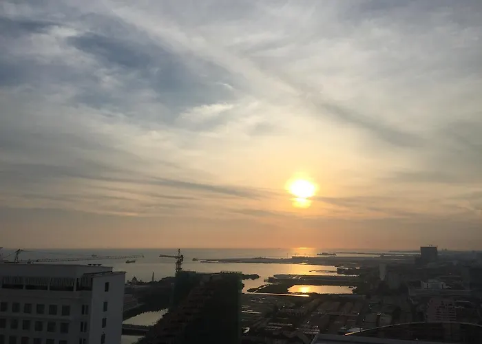 Sea & City View@Silverscape